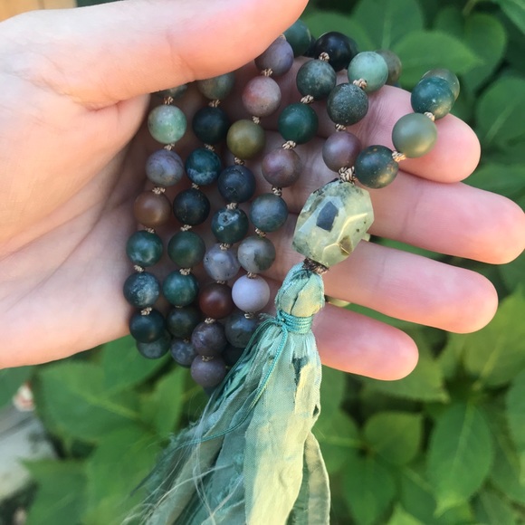 Handmade 108 Bead Healing Mala Necklace - Picture 7 of 8